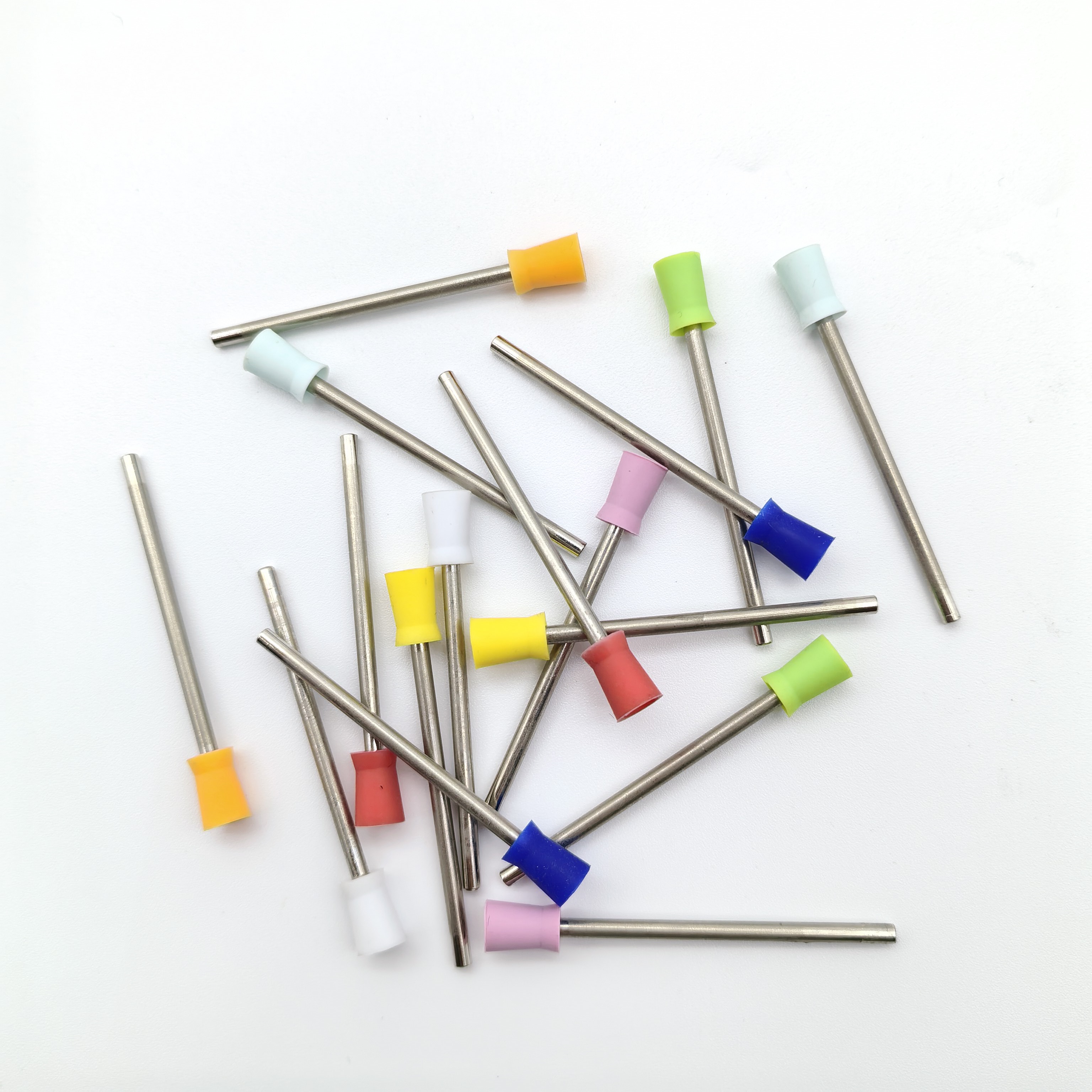 CE-zertifiziertes Dentalpolierwerkzeug in medizinischer Qualität HP Polierbecher mit geradem Griff