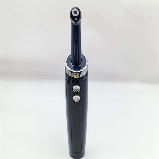 Heißer Verkauf direkt ab Werk wiederaufladbarer Fleckenentfernungs-Mundpflege-Multifunktions-Zahnpolierer