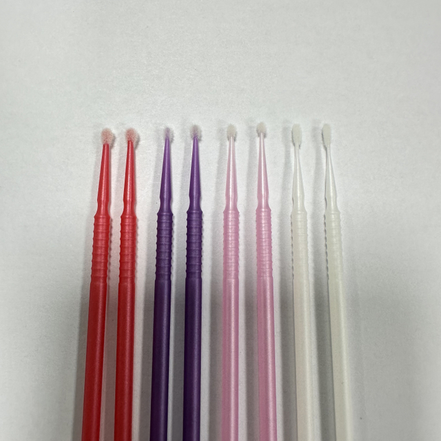 Mehrzweck-Dentalapplikator für Zahnstein, Bonding und Ätzmittel. Einweg-Dental-Mikroapplikator